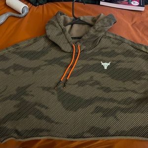 Iron paradise cropped hoodie